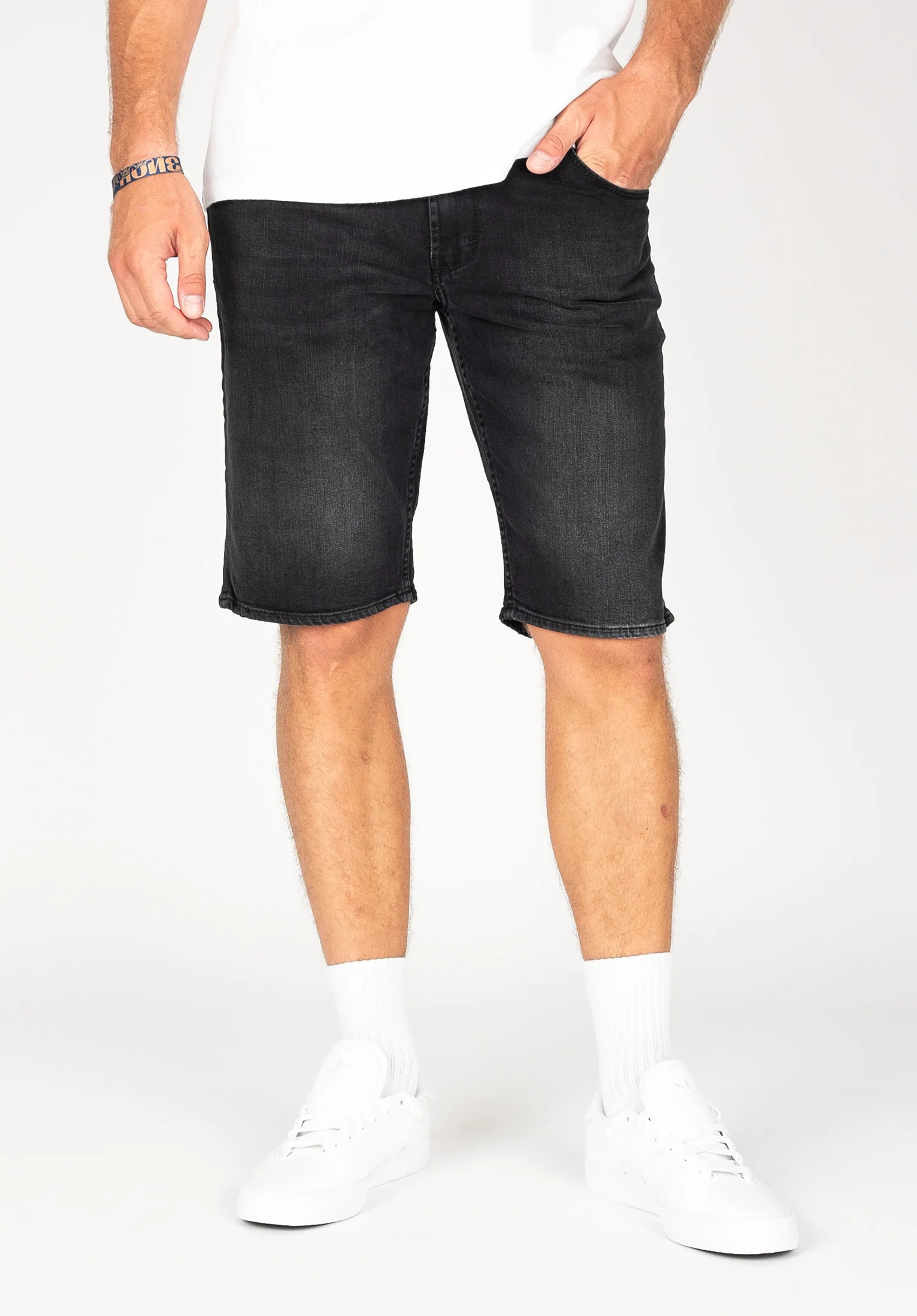 Rafter Short 2