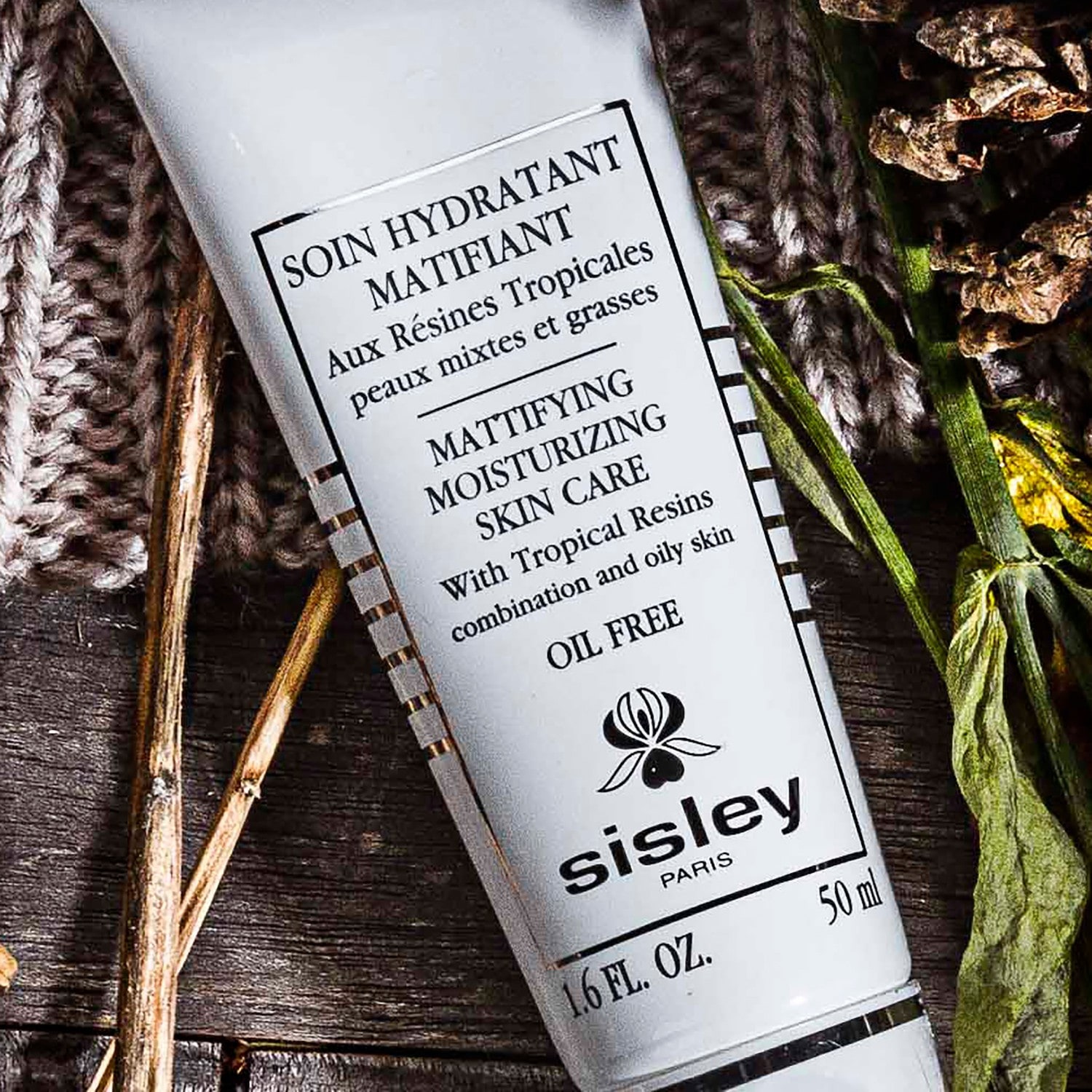 Sisley Matterende Fugtighedspleje med Tropisk Harpiks