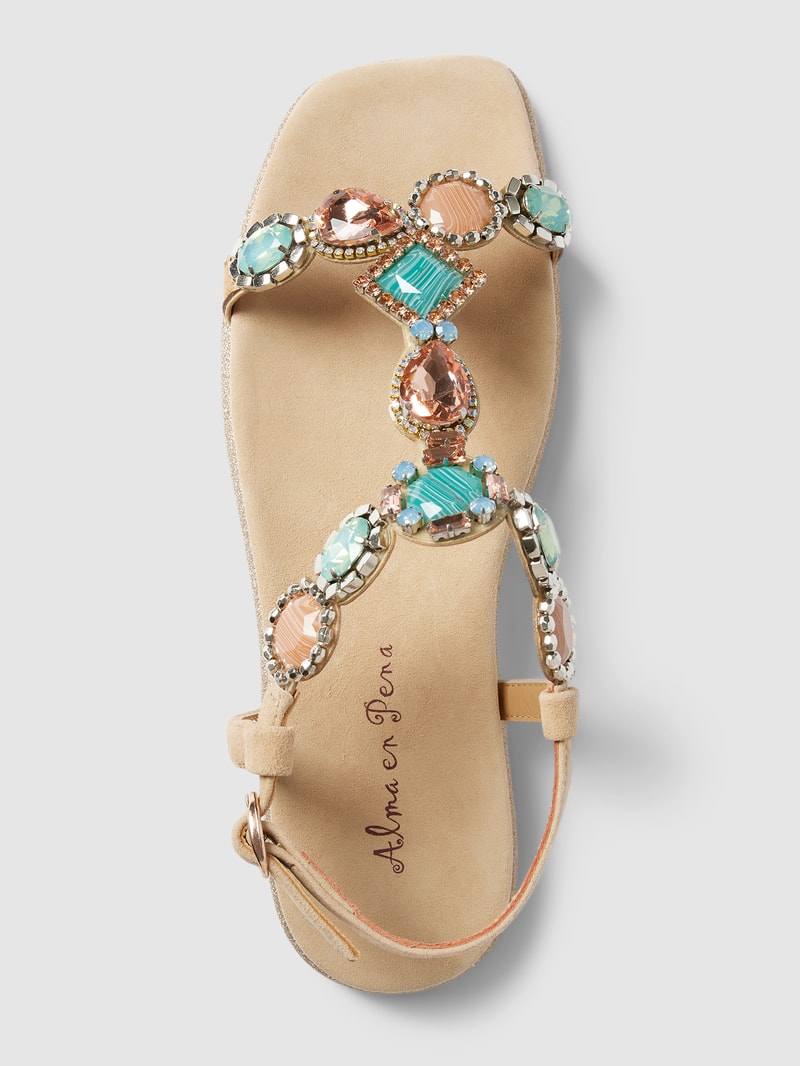 Sandalen mit Ziersteinbesatz in sand