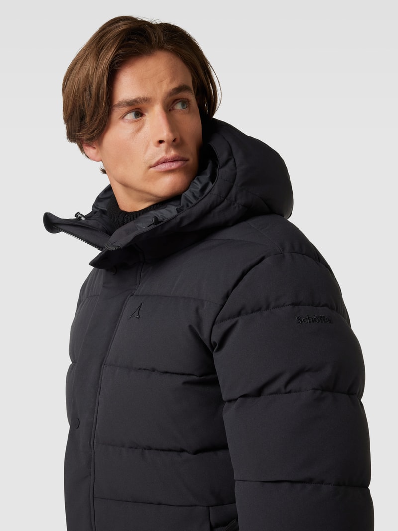 Steppjacke mit Label-Stitching Modell 'EASTCLIFF' in schwarz