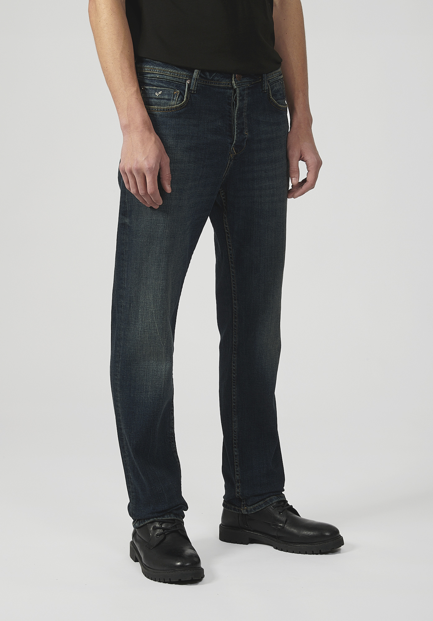 TOBY   Jean bleu straight Homme