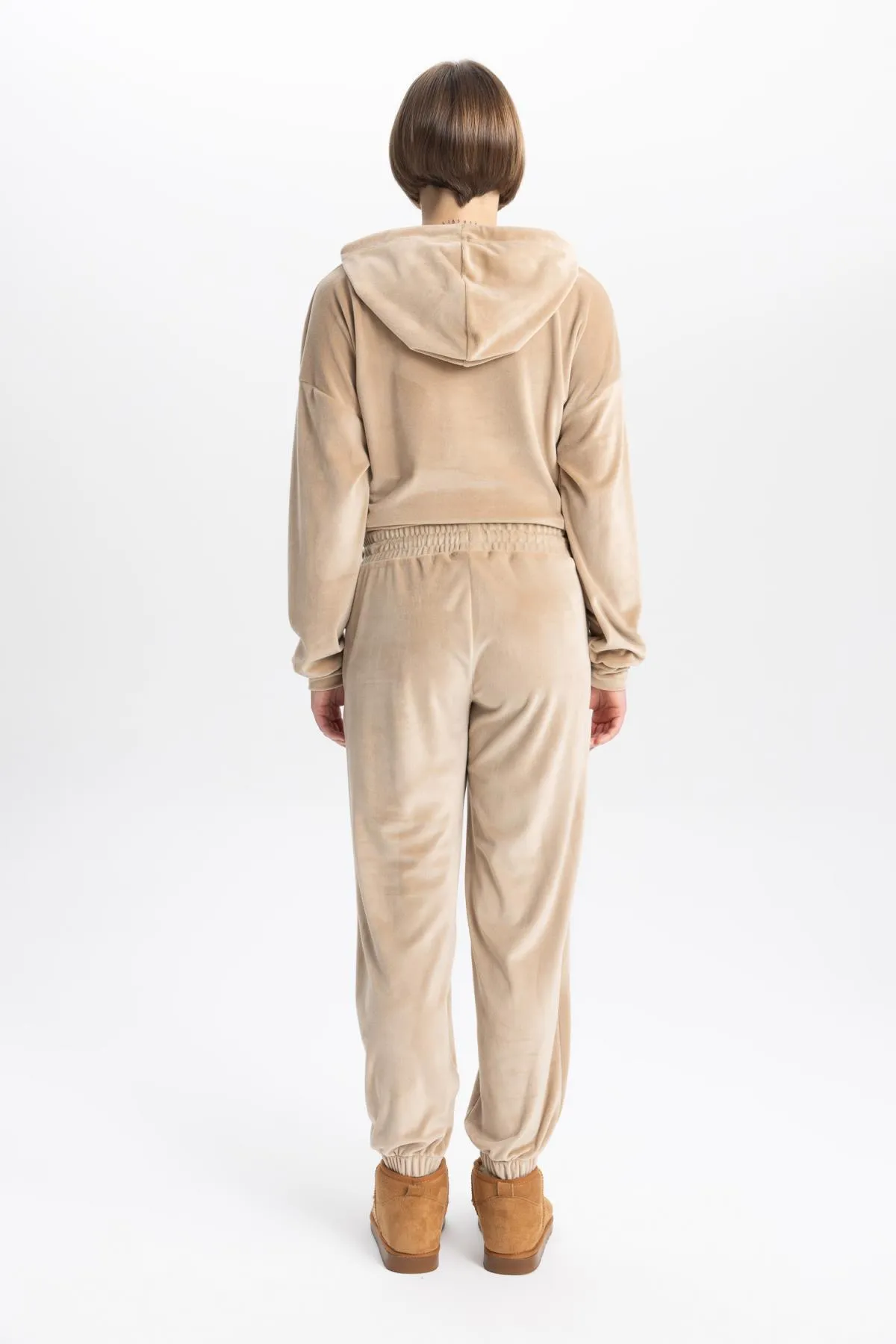 DeFacto  Jogger-Hose aus Samt mit normaler Taille und Taschen W1976az23wn