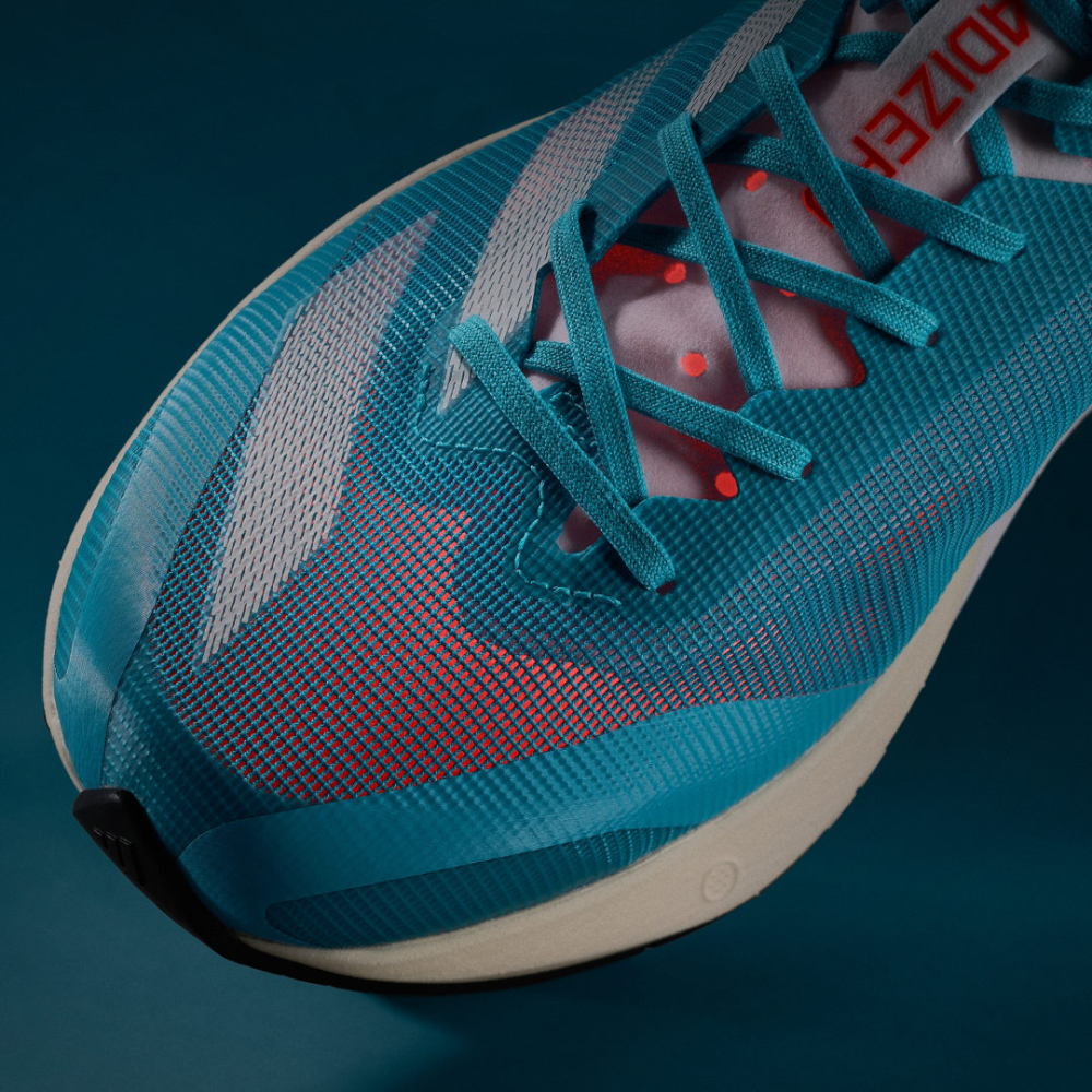 adidas Adizero Adios 8 HQ4656 / blau