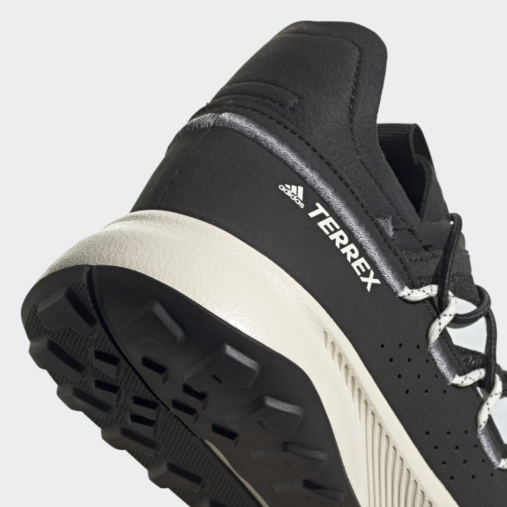 adidas Voyager 21 FZ2228 / schwarz