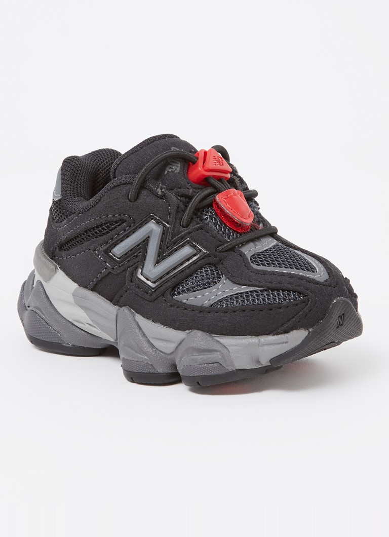 Teniși New Balance 9060 cu detalii din plasă