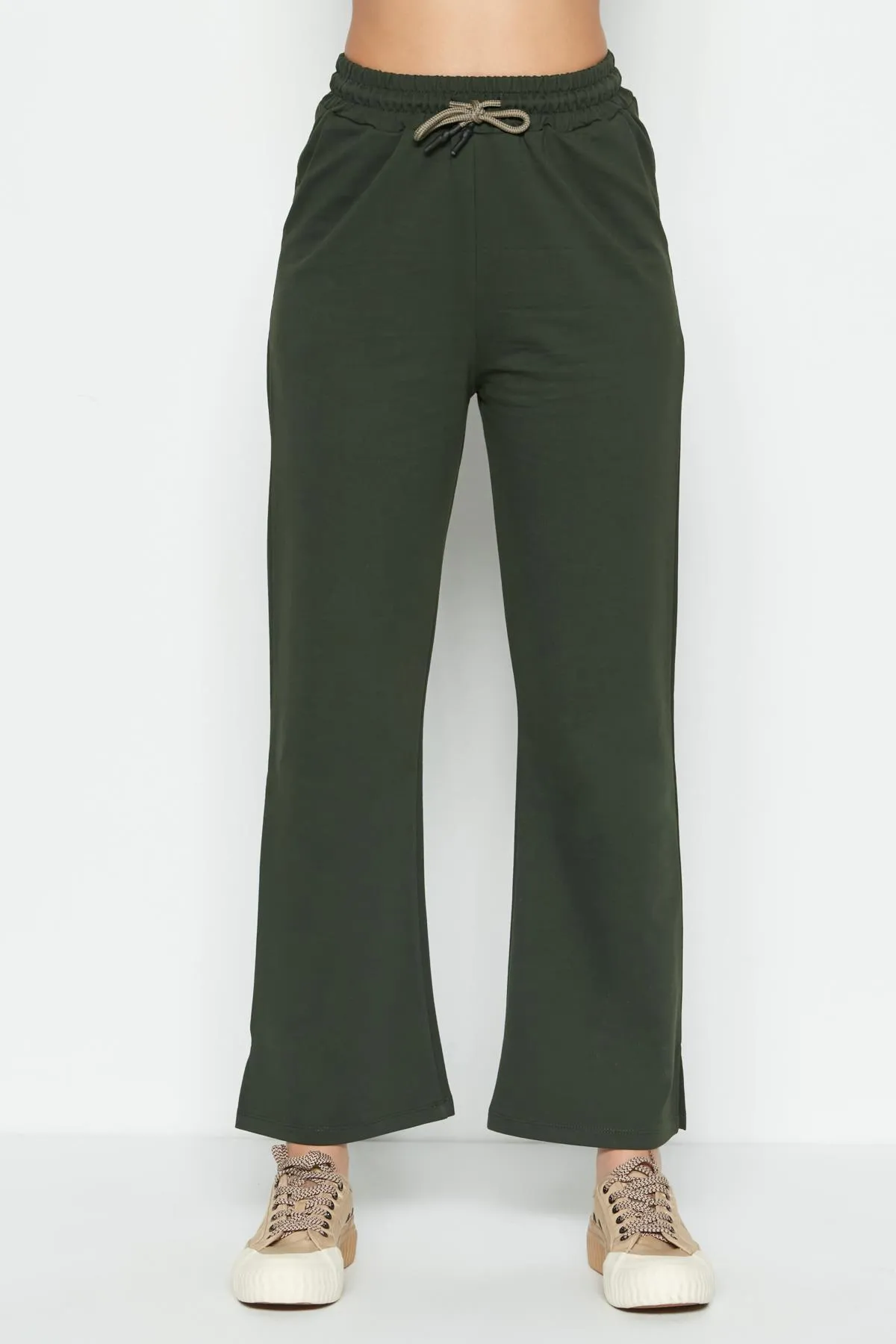 C&City  Jogginghose mit Schlitz und ausgestelltem Bein, 741 Khaki