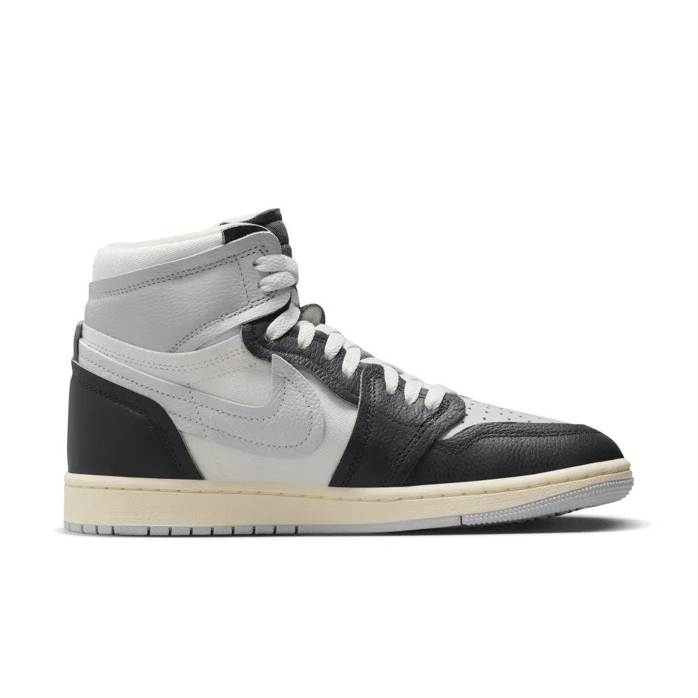 NIKE JORDAN Air 1 High Method of Make FB9891-001 / grau