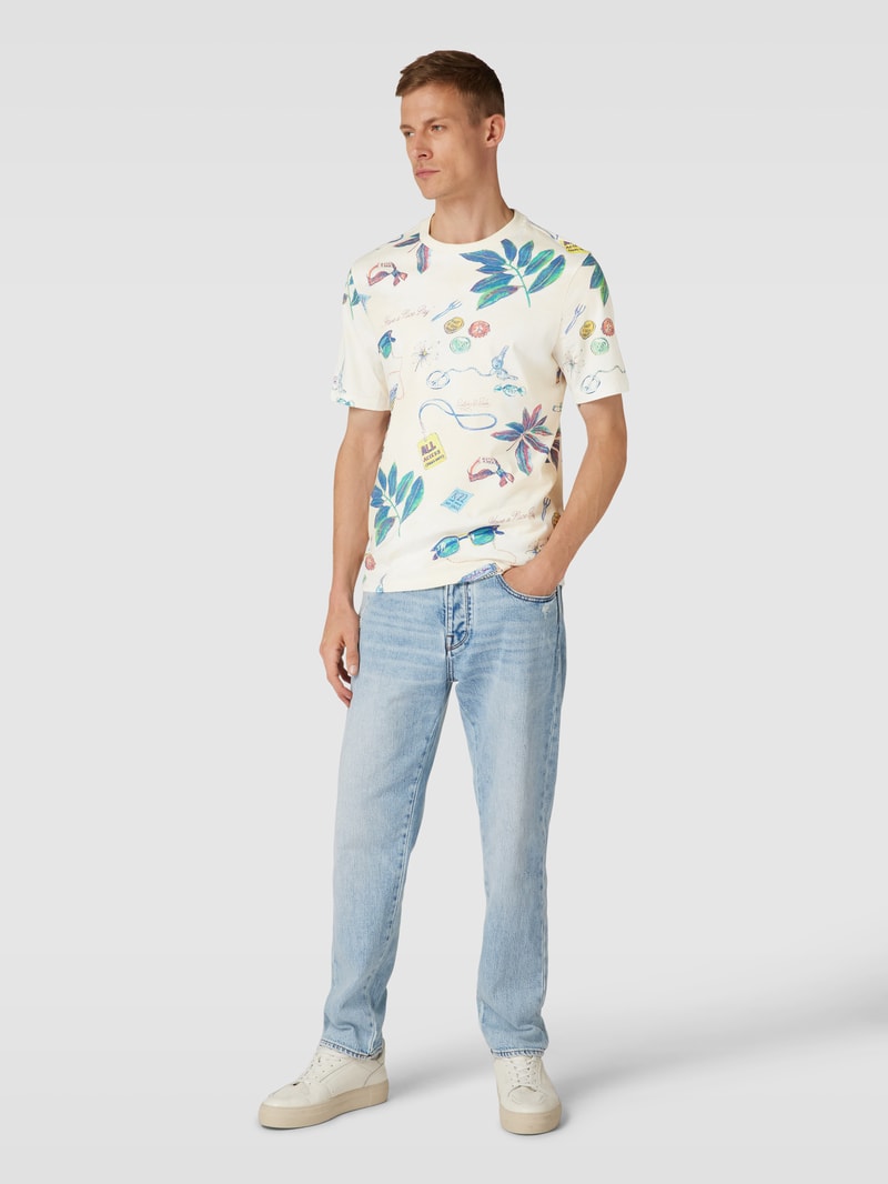 T-Shirt mit Allover-Print in offwhite