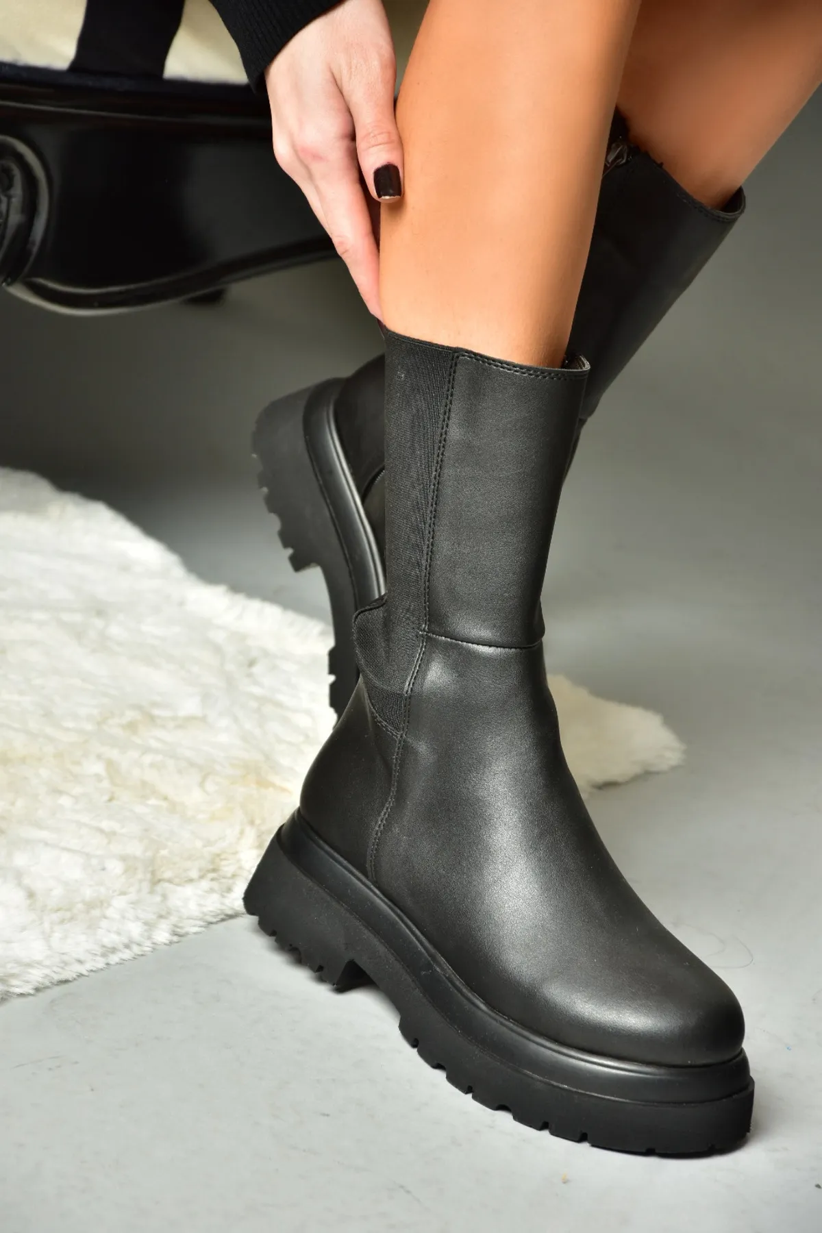 Fox Shoes  R267043109 Schwarze Stretch-Damenstiefel mit dicker Sohle
