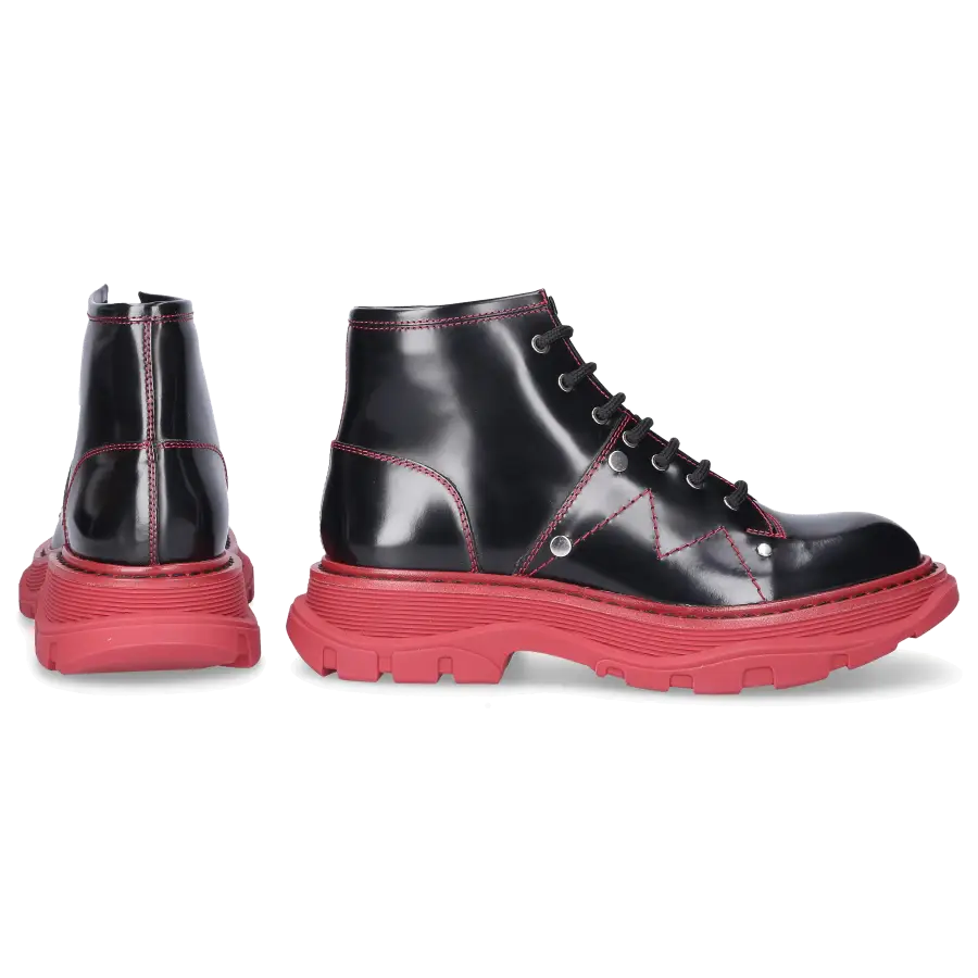 Alexander McQueen - Stiefeletten Kalbsleder - rot