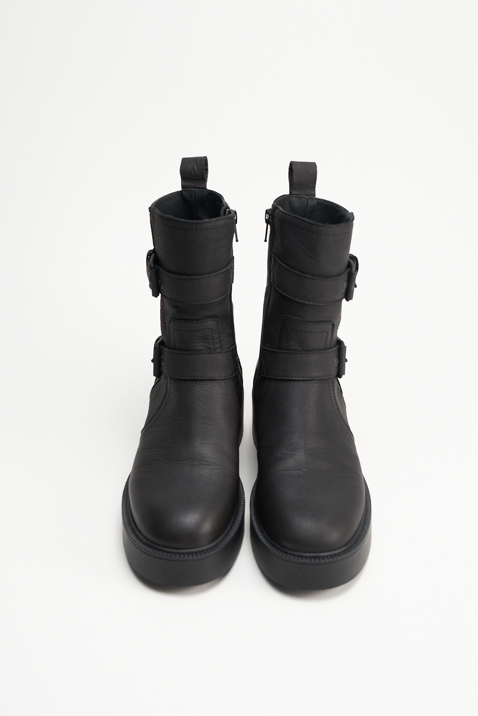 CPH641 washed vitello black