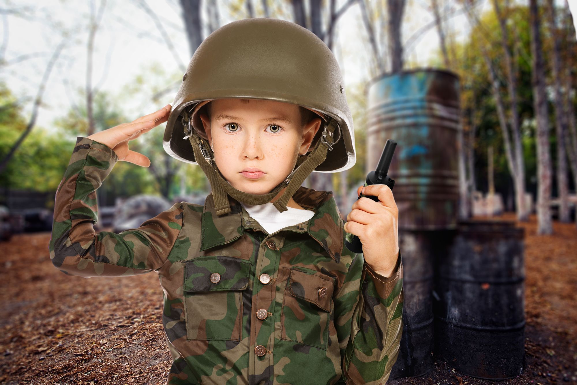 Alecto FR115CAMO Set mit 2 Walkie Talkies