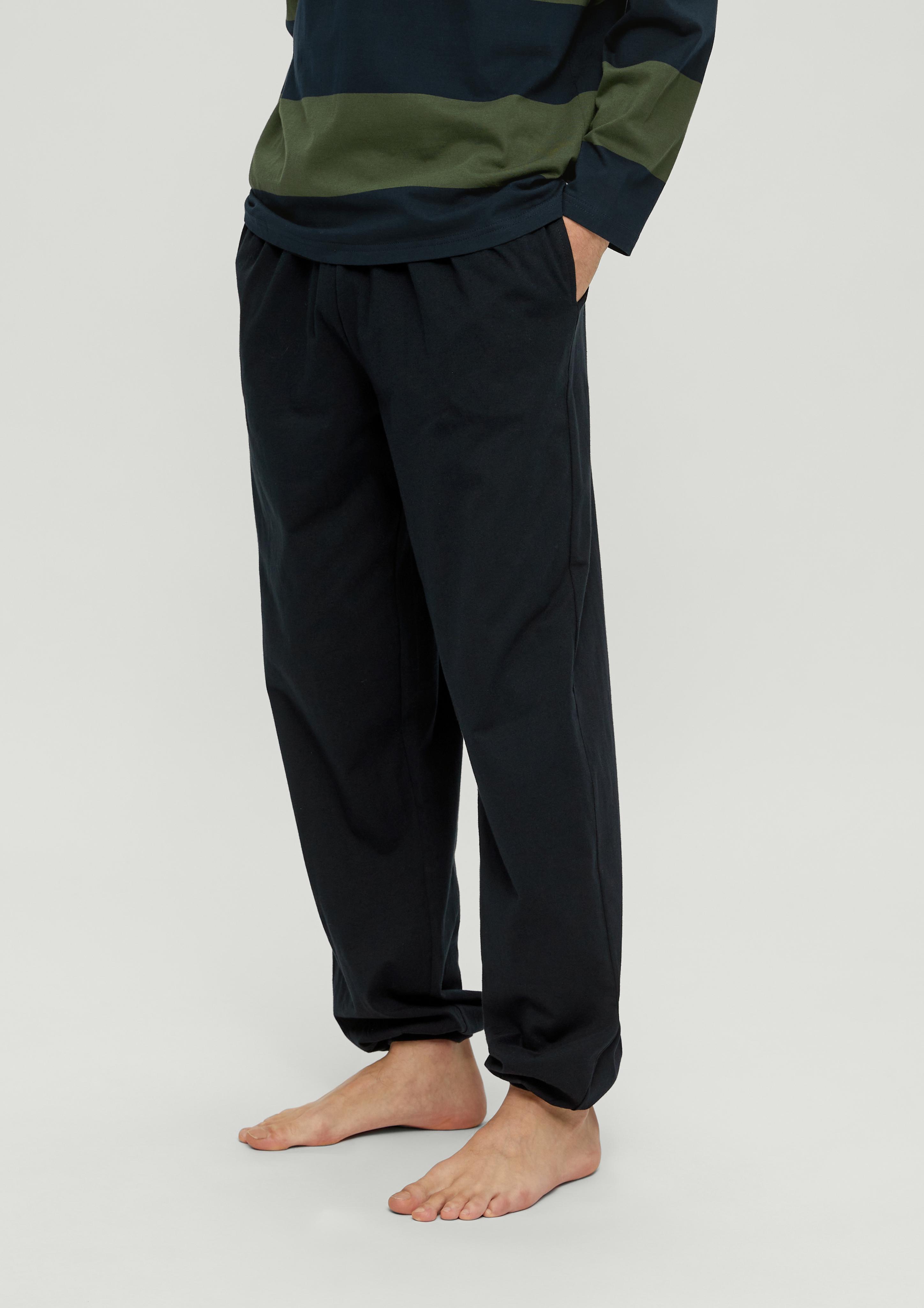 Langer Pyjama aus Baumwolle  6008396-78G1