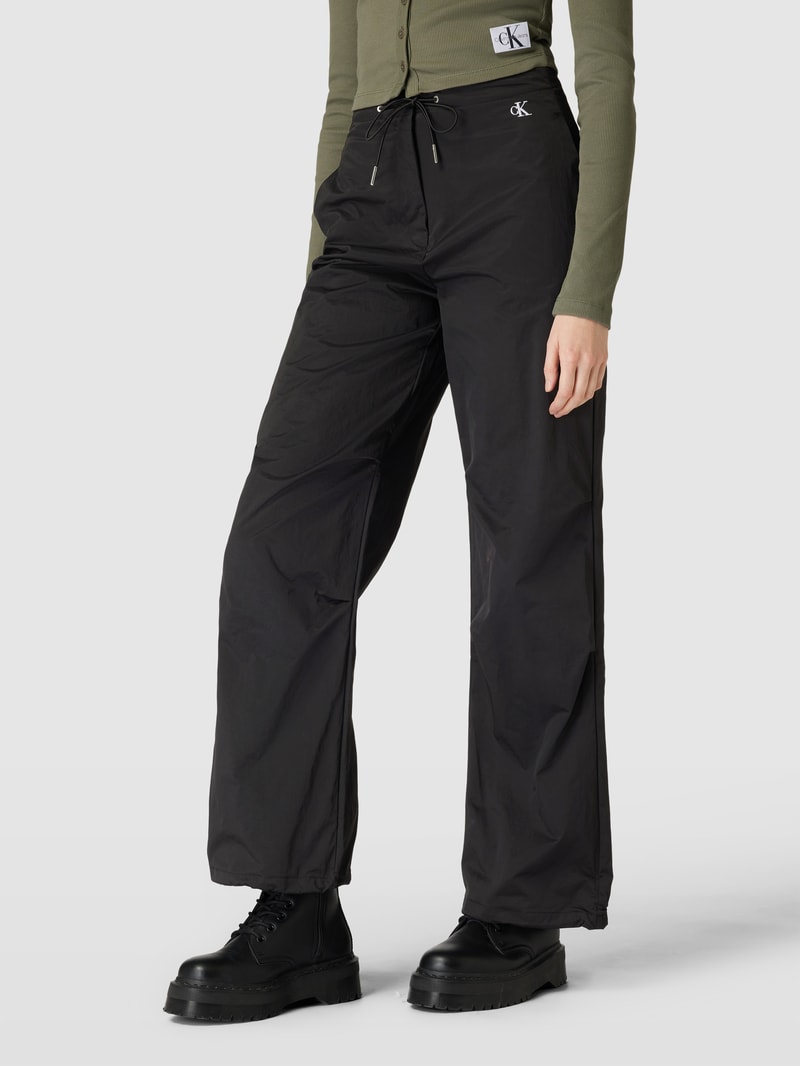 Loose Fit Cargohose mit Kordelzug in black