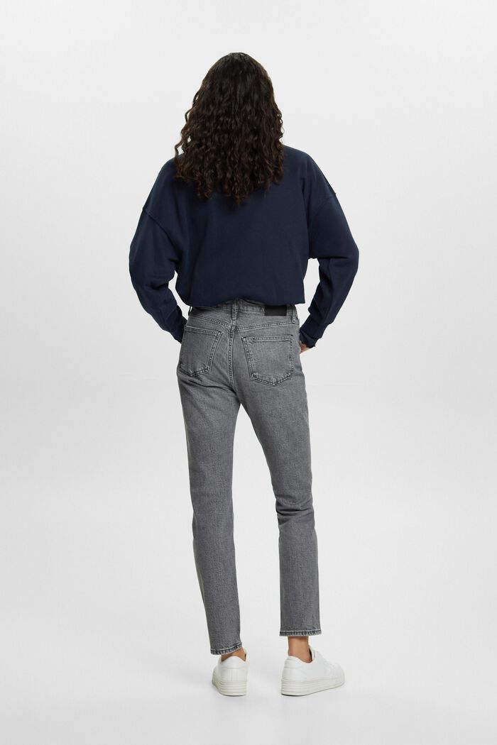 Schmal geschnittene Retro-Jeans mit hohem Bund