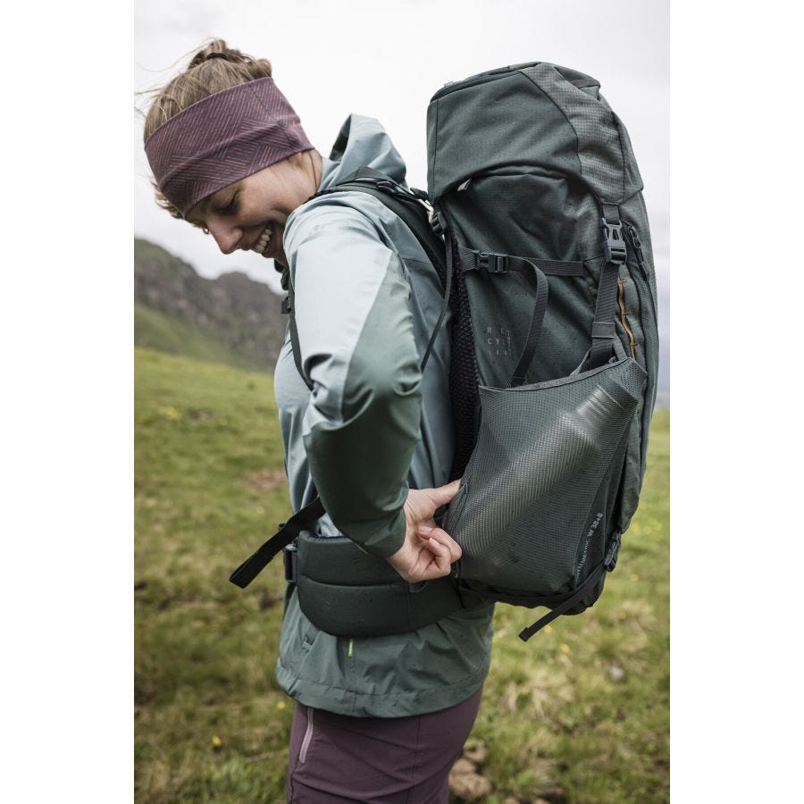 Asymmetric 38+8 Trekkingrucksack Damen