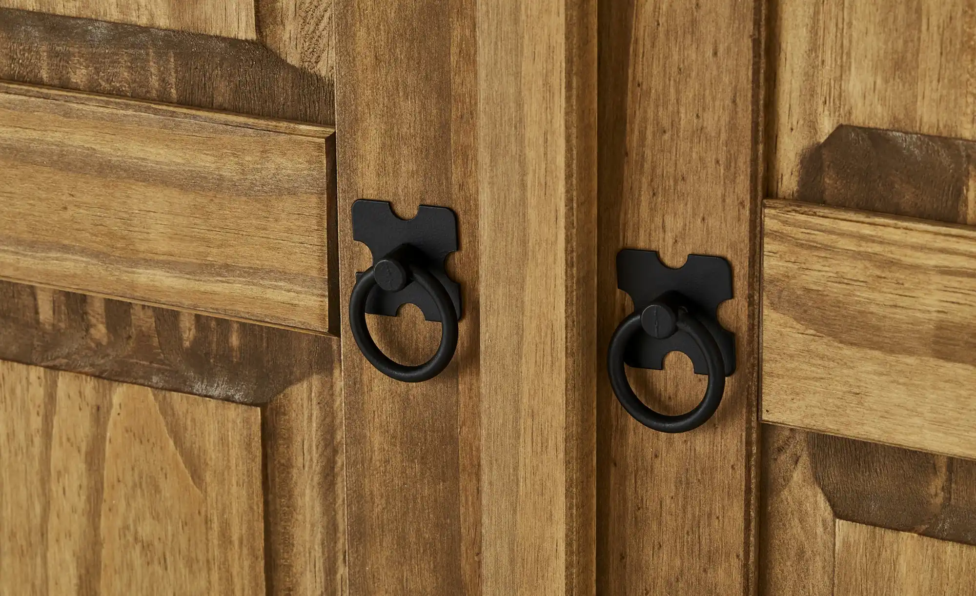 Kleiderschrank