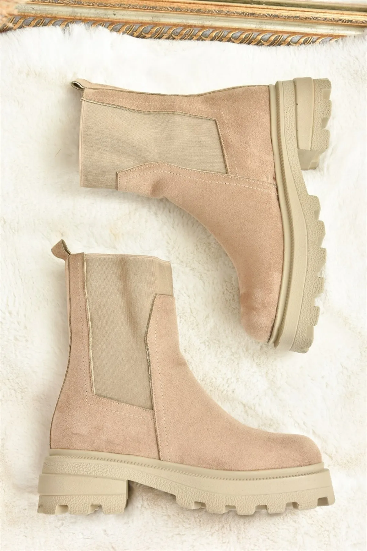 Fox Shoes  Tägliche Damenstiefel aus Nerz-Wildleder mit dicker Sohle L996050502