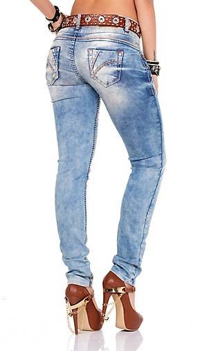 Cipo & Baxx Straight Fit-Jeans mit stylishem Gürtel