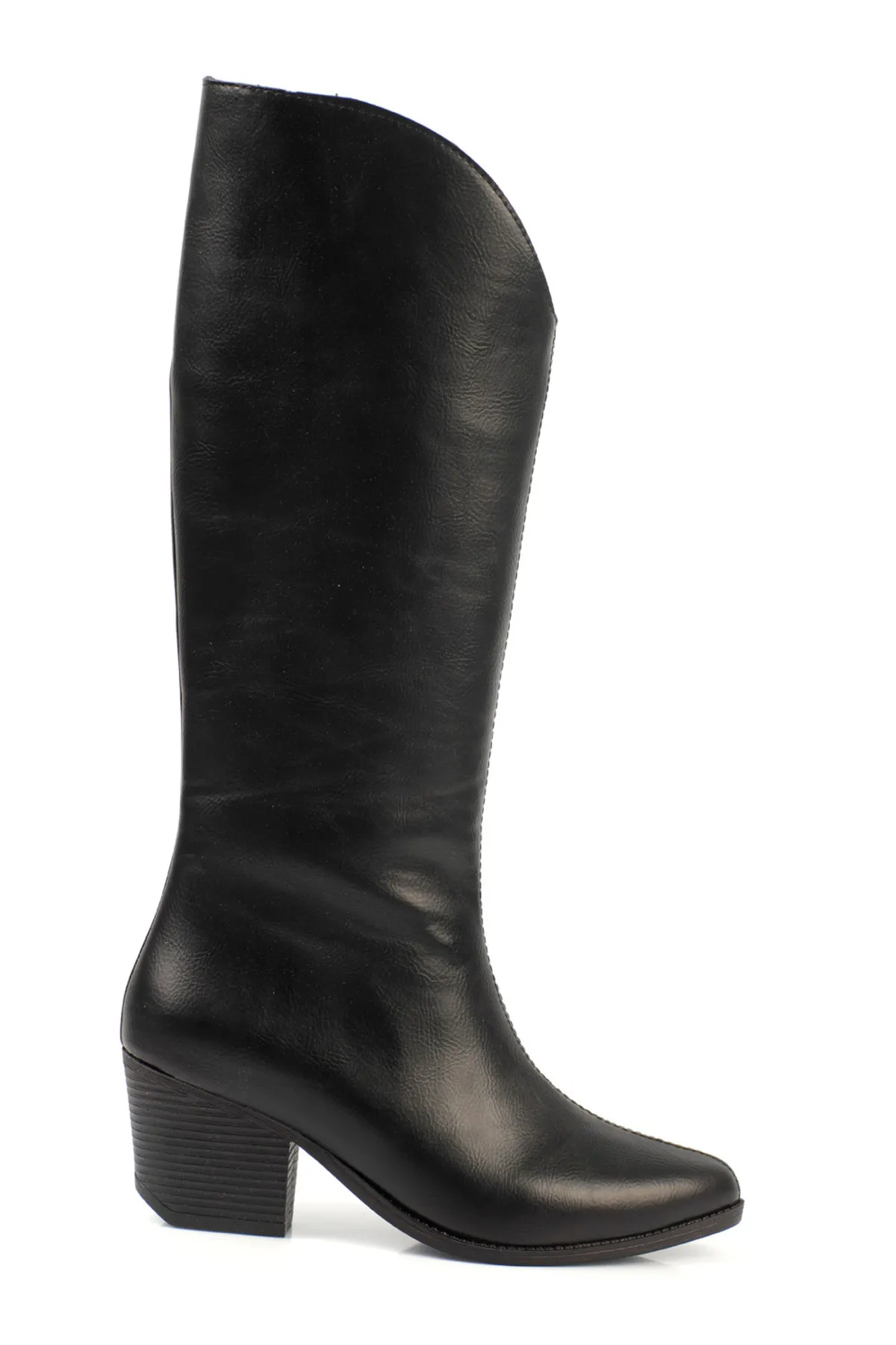 Capone Outfitters  Lange Cowboystiefel mit spitzer Zehenpartie