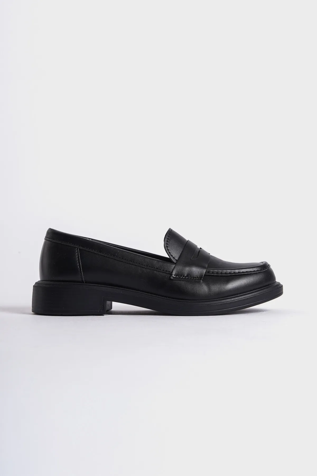 Capone Outfitters  Loafer - Schwarz - Blockabsatz