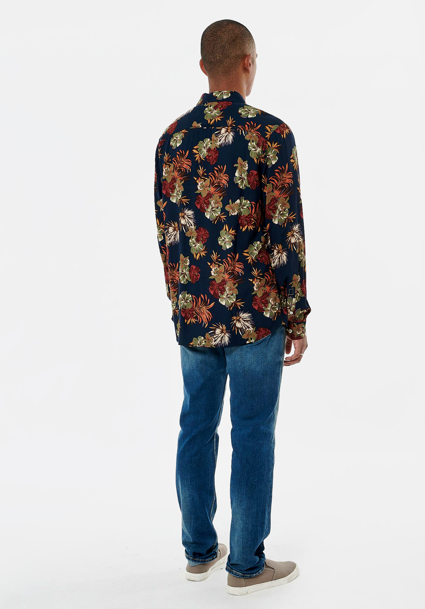 CHILL  Chemise bleue fleurie homme