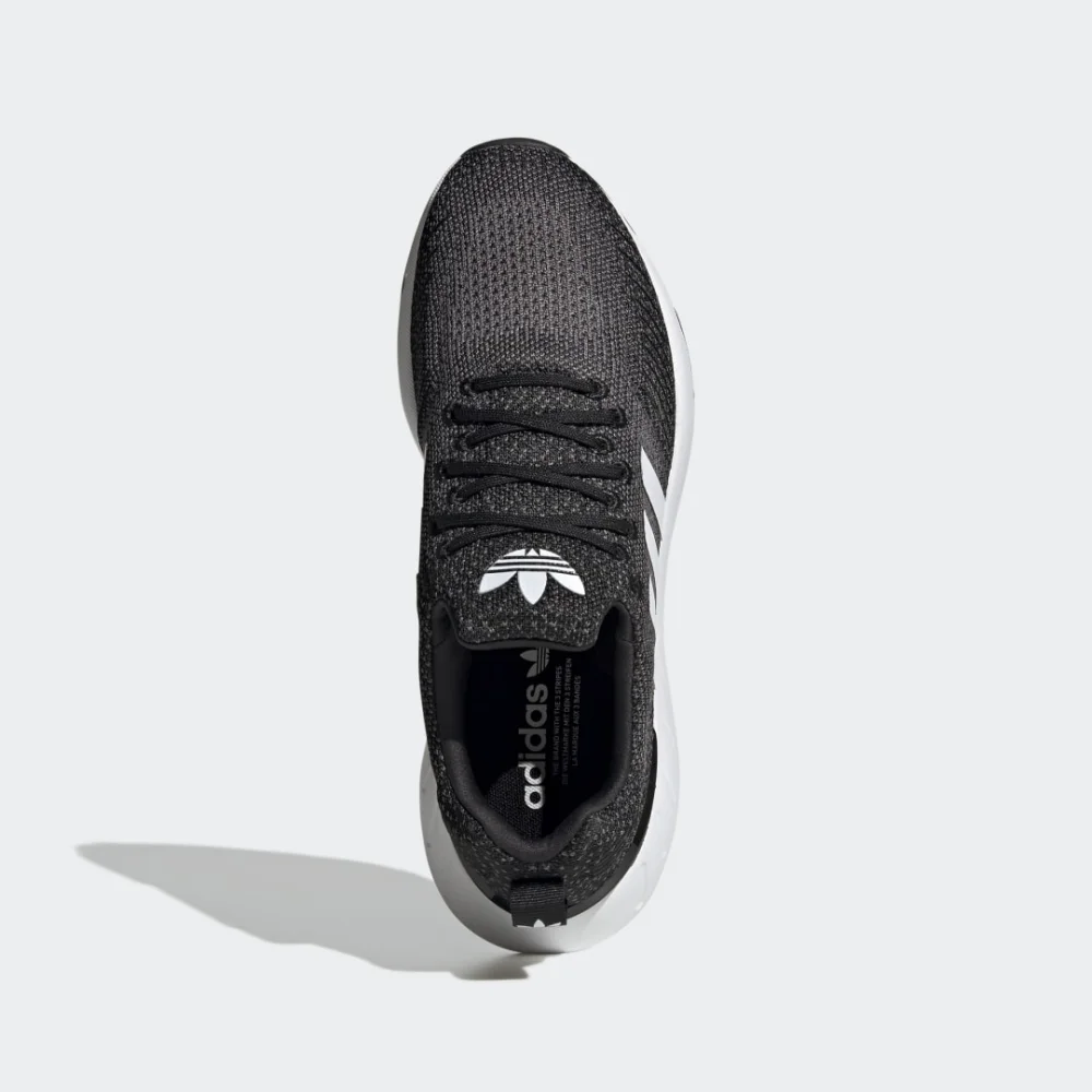 adidas Swift Run 22 GZ3496 / schwarz