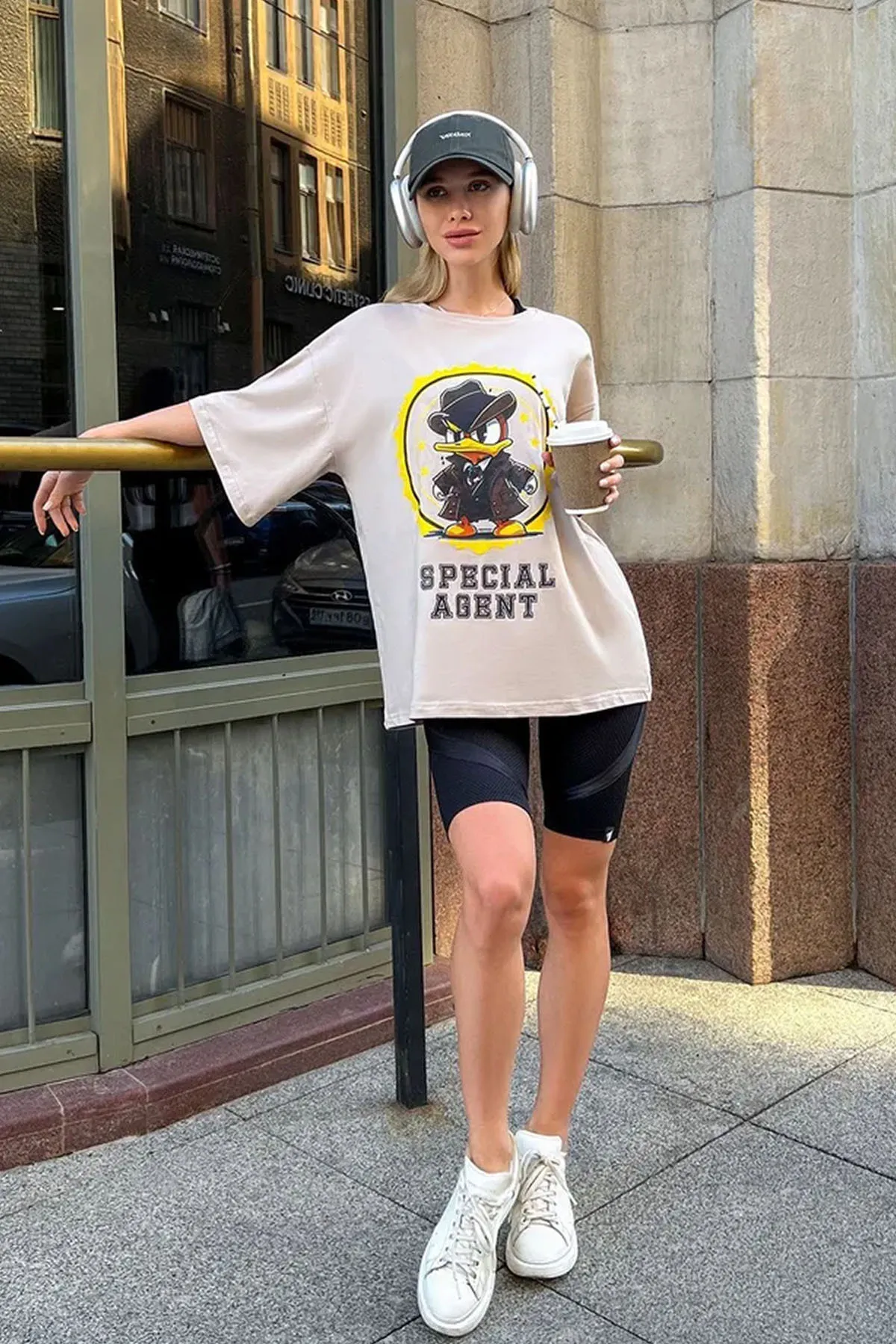 uyguntarz  Übergroßes Unisex-T-Shirt mit Special Agent-Aufdruck