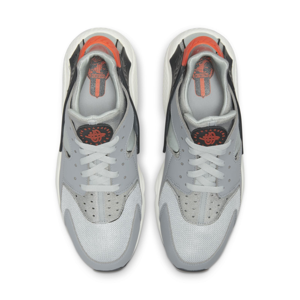 Nike Air Huarache DR8606-001 / grau