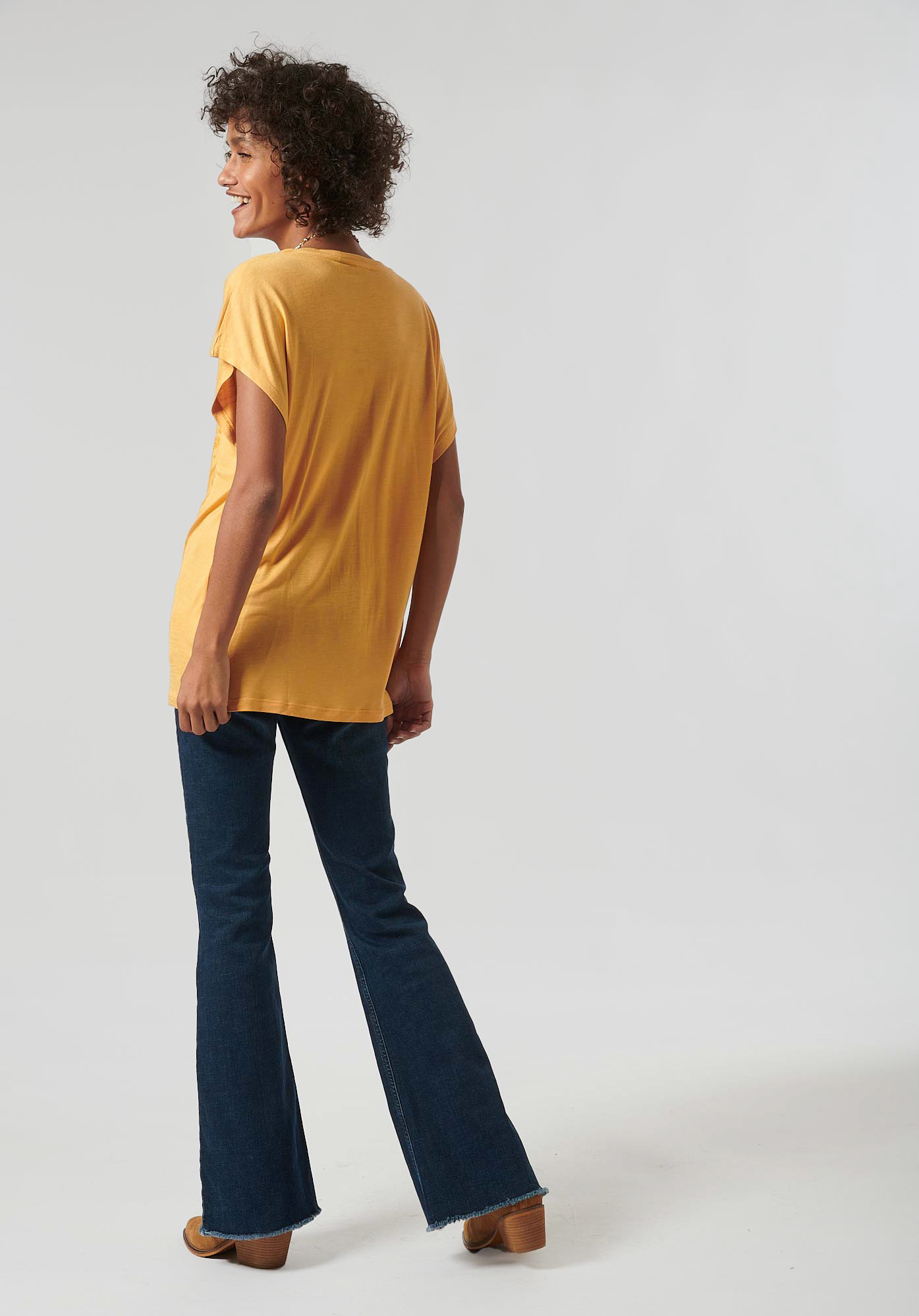 LEYA   T-shirt jaune femme