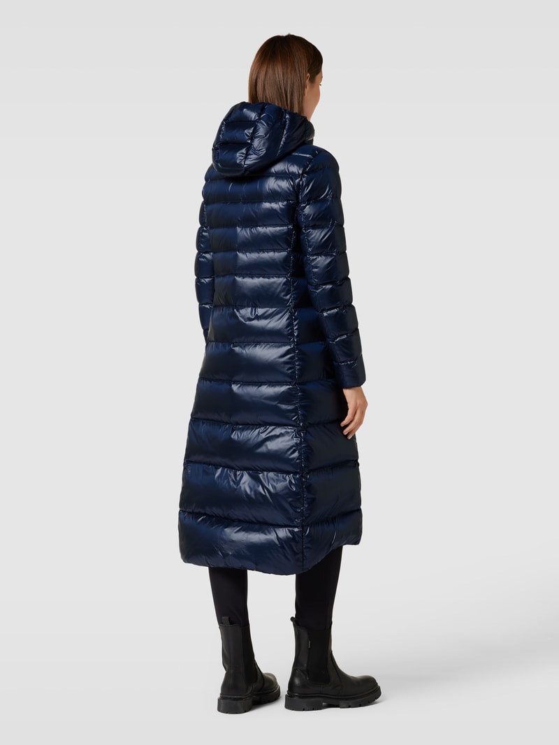Steppmantel mit Kapuze in marineblau