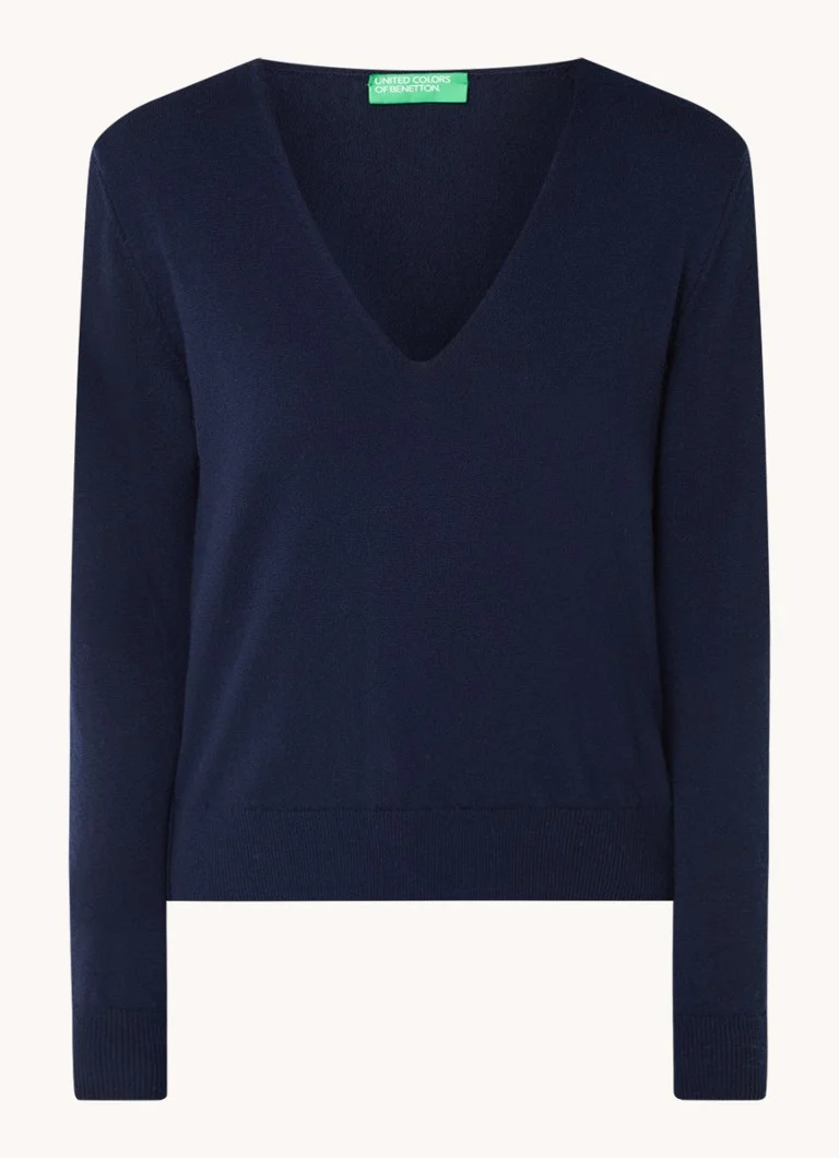 Maglione Benetton in lana vergine a maglia fine con scollo a V