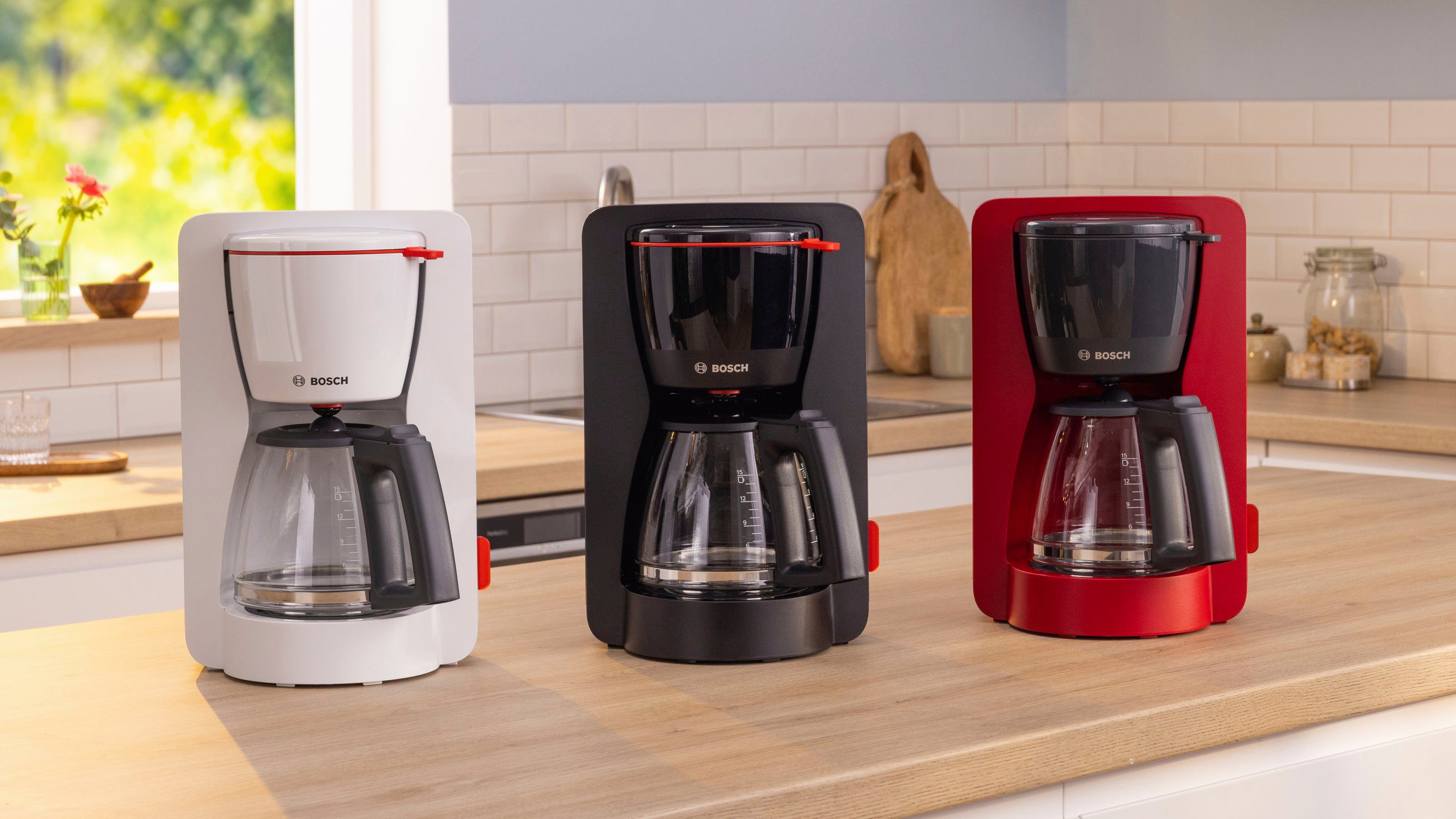 BOSCH Filterkaffeemaschine MyMoment TKA3M134, 1,25l Kaffeekanne, Papierfilter 1x4, 60min Warmhaltefunktion, Aroma intense, Entkalkungsprogramm, 1200 W