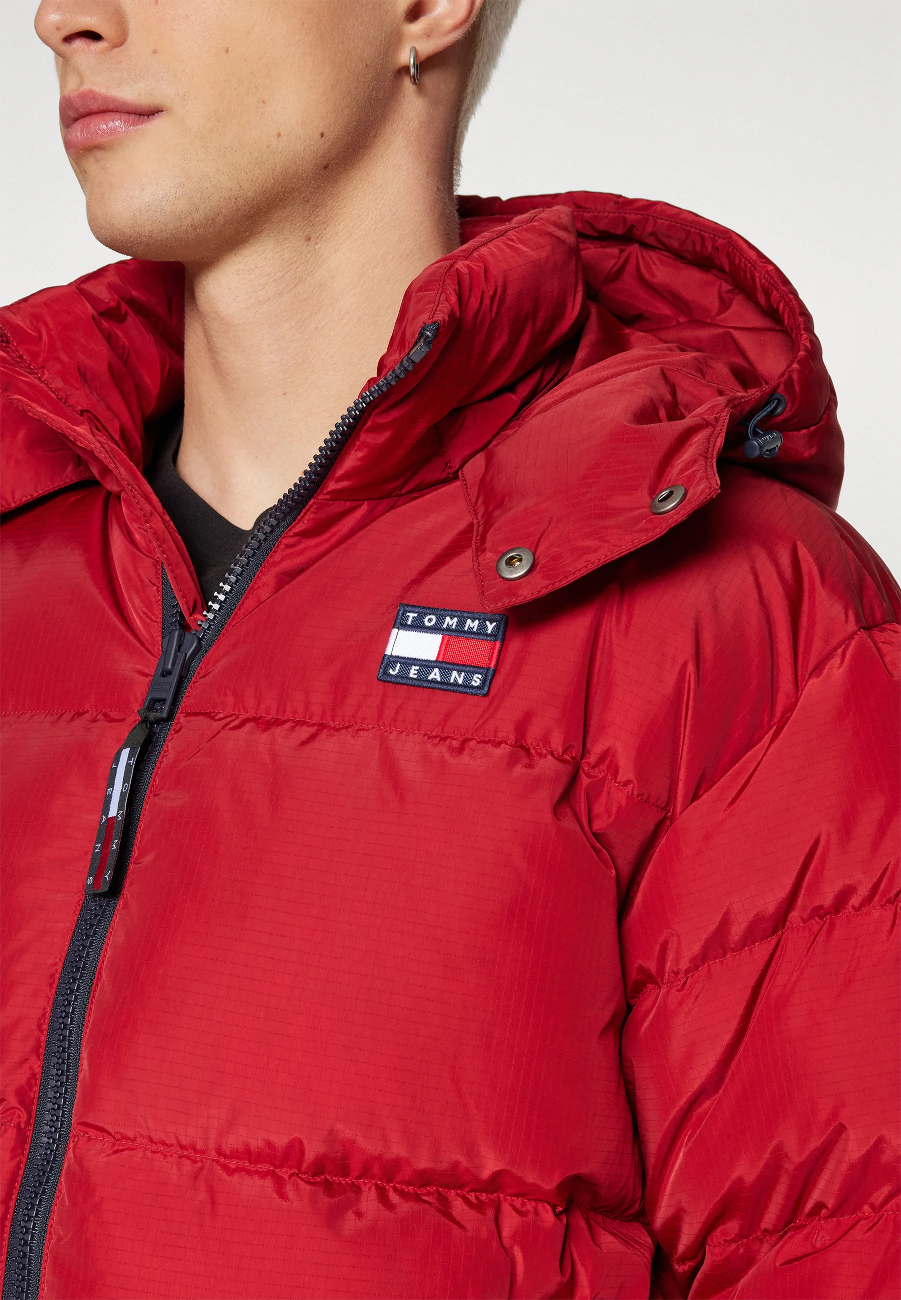 Tommy Jeans ALASKA - Chaqueta de plumas