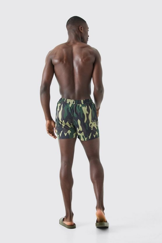 Kurze Camouflage Badehose
