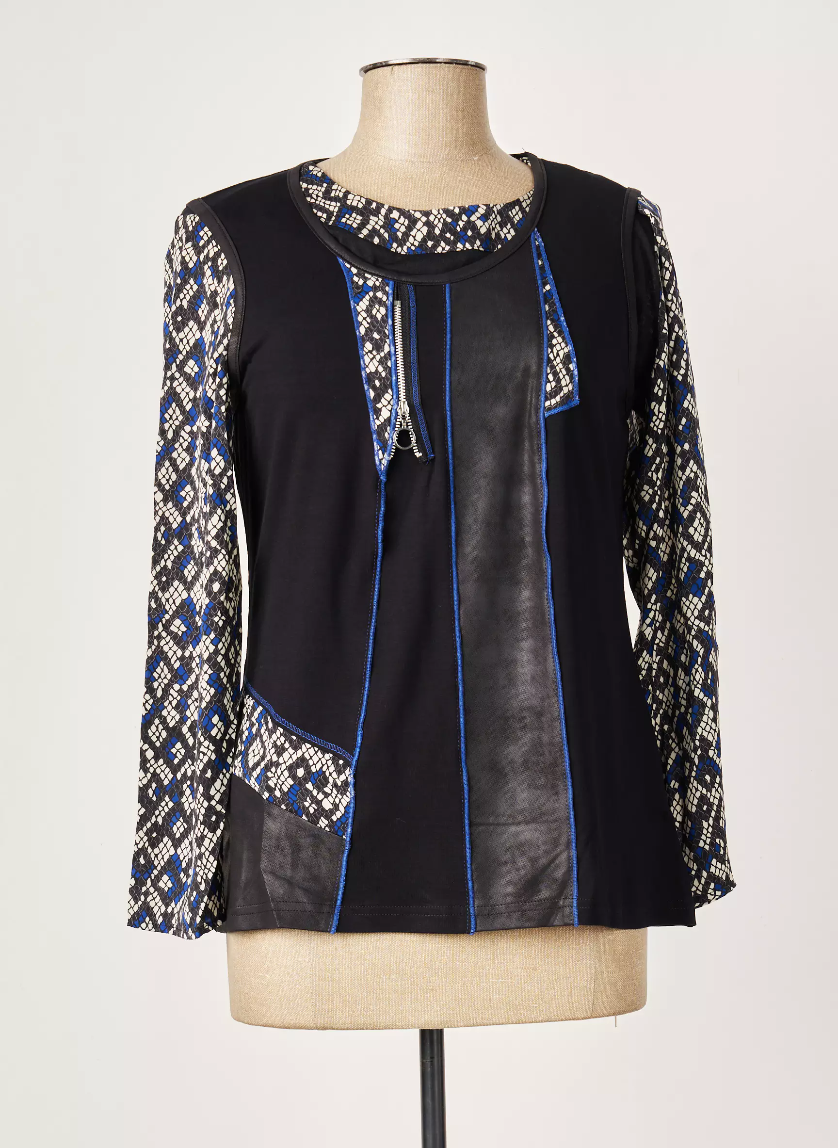 Guy Dubouis Tshirts Femme couleur bleu