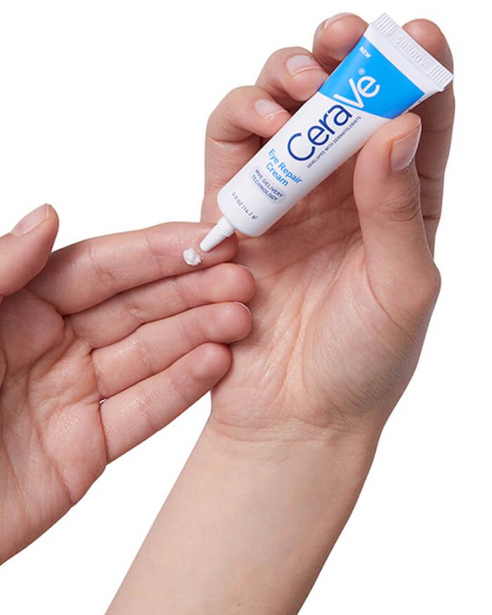 Crème contour des yeux réparatrice, hydratante, pour les cernes et les poches.