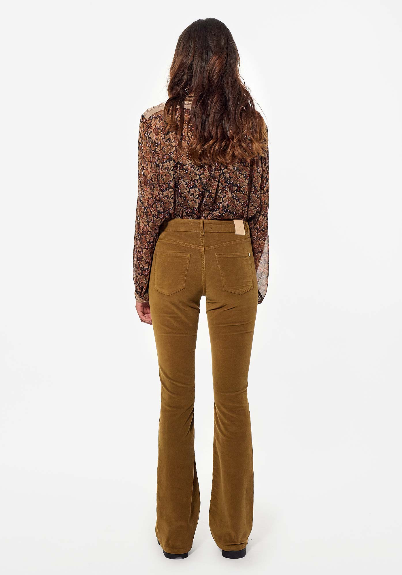 LUCKY  Jean beige bootcut Femme