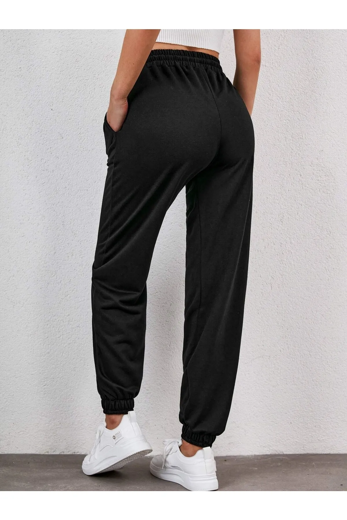 armonika  Schwarze Damen-Jogginghose mit elastischem Bund und Beintaschen Arm-22Y024062