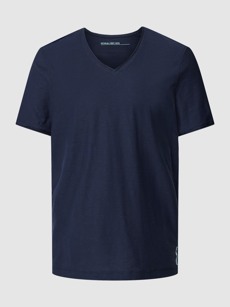 T-Shirt mit V-Ausschnitt in dunkelblau