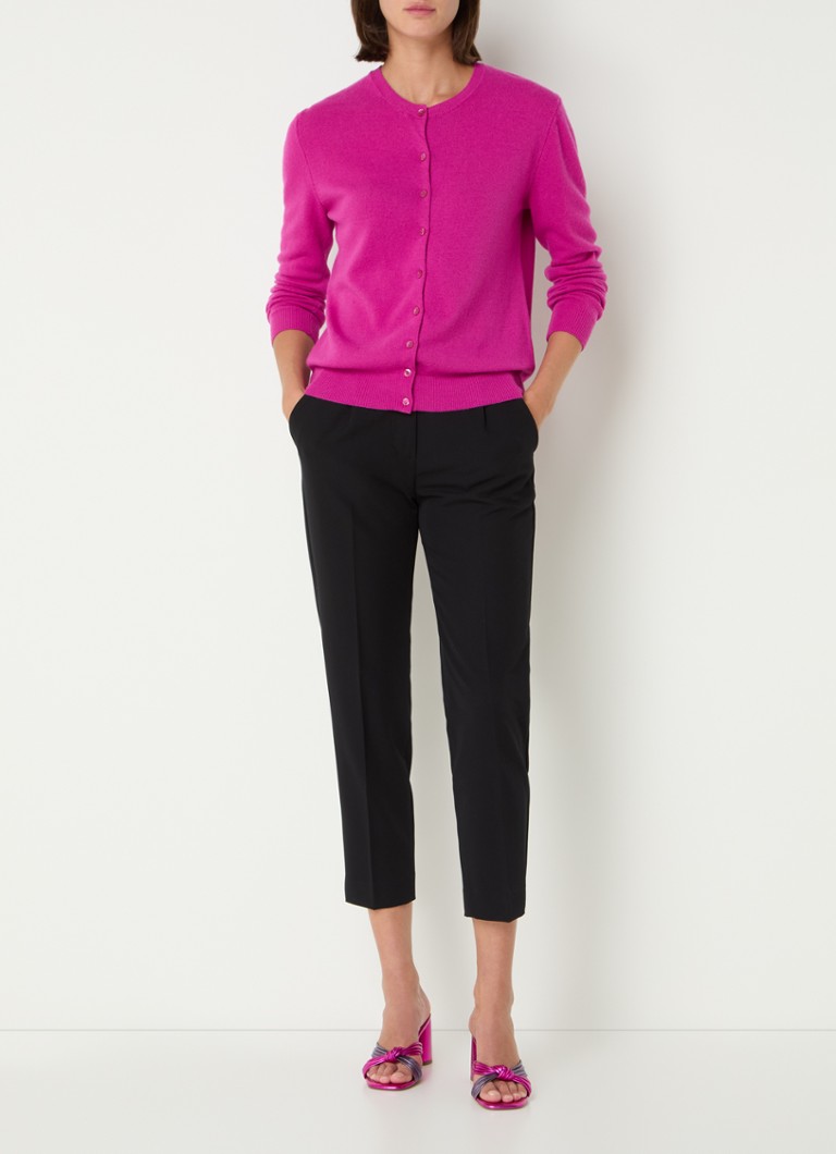 Cardigan Benetton cu guler rotund, confecționat din lână fină.