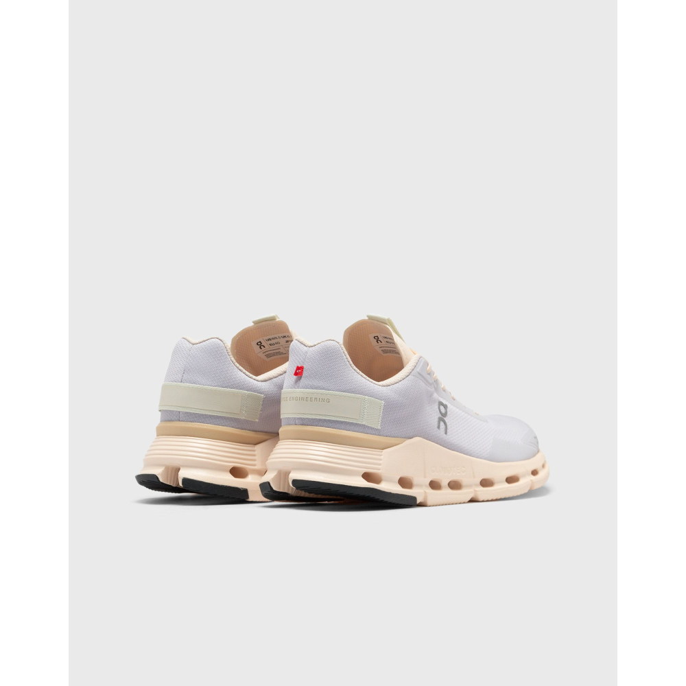 ON Cloudnova Form 26.97874 / lila