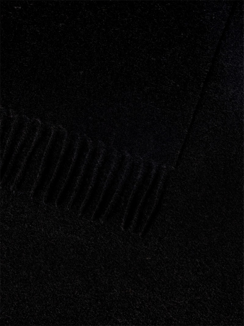 Schal aus reinem Kaschmir in schwarz