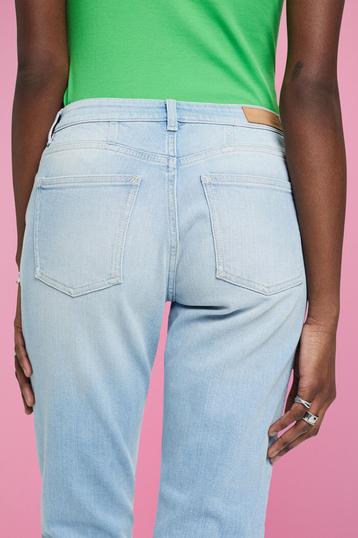 Slim-Fit-Jeans mit mittlerer Bundhöhe