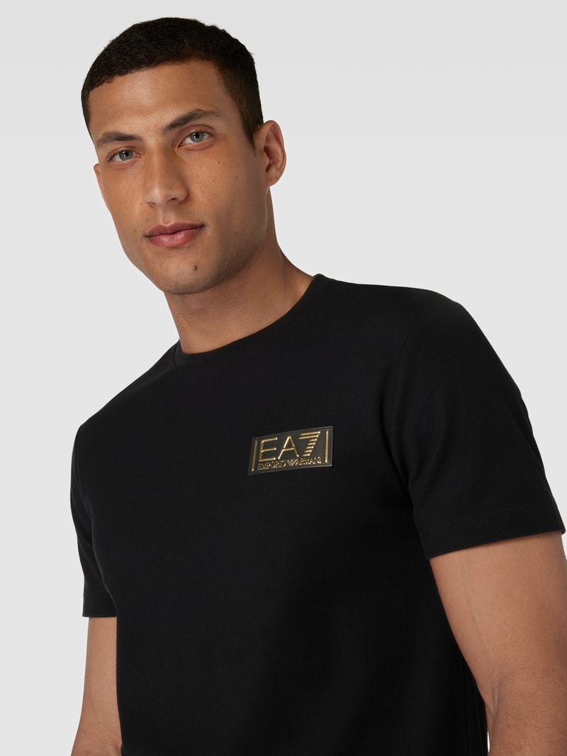 T-Shirt mit Label-Patch Modell 'PJRYZ' in schwarz