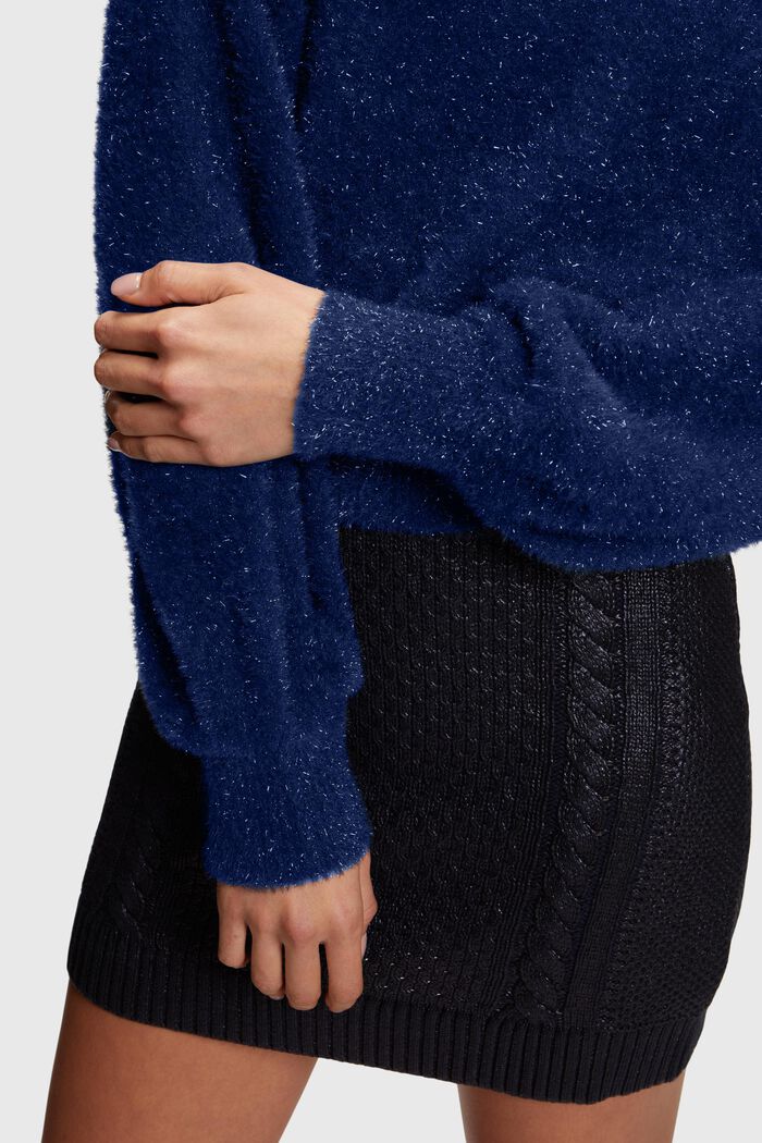 Flauschiger Metallic-Pullover