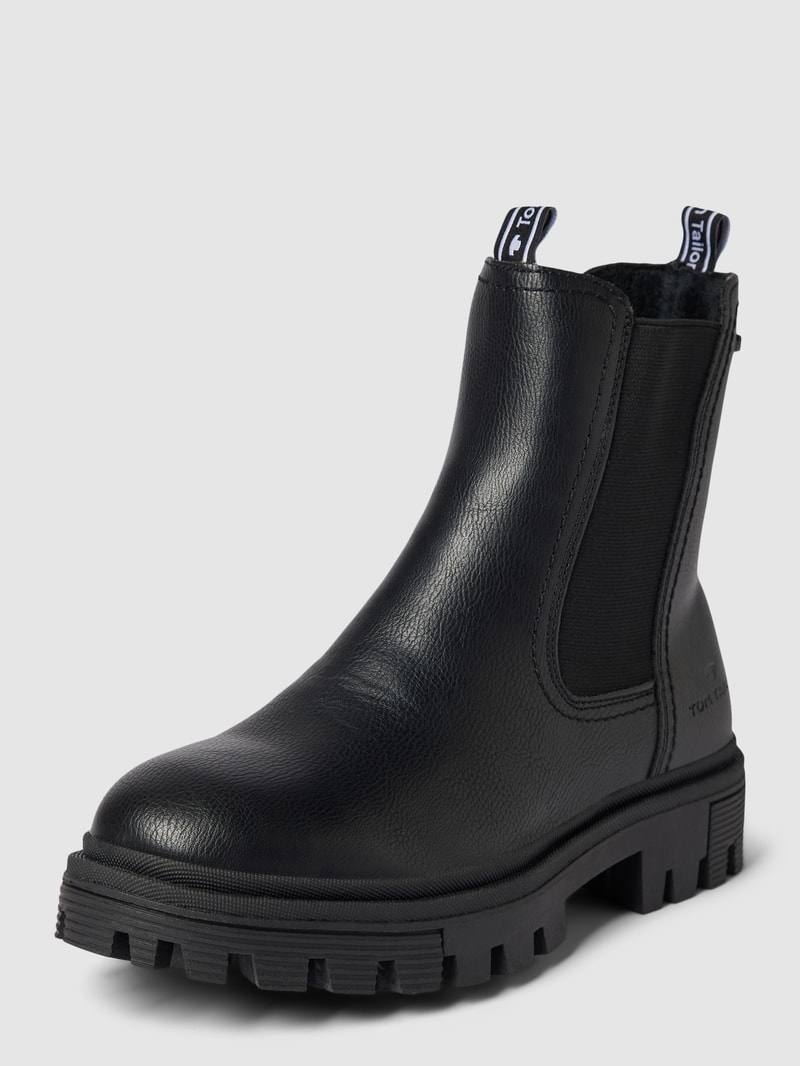 Chelsea Boots in Leder-Optik in schwarz