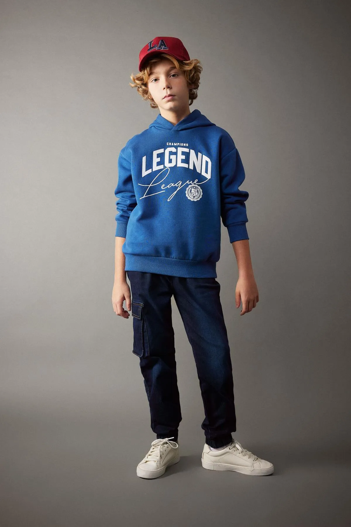DeFacto  Dickes Sweatshirt mit Kapuze für Jungen in Oversize-Passform
