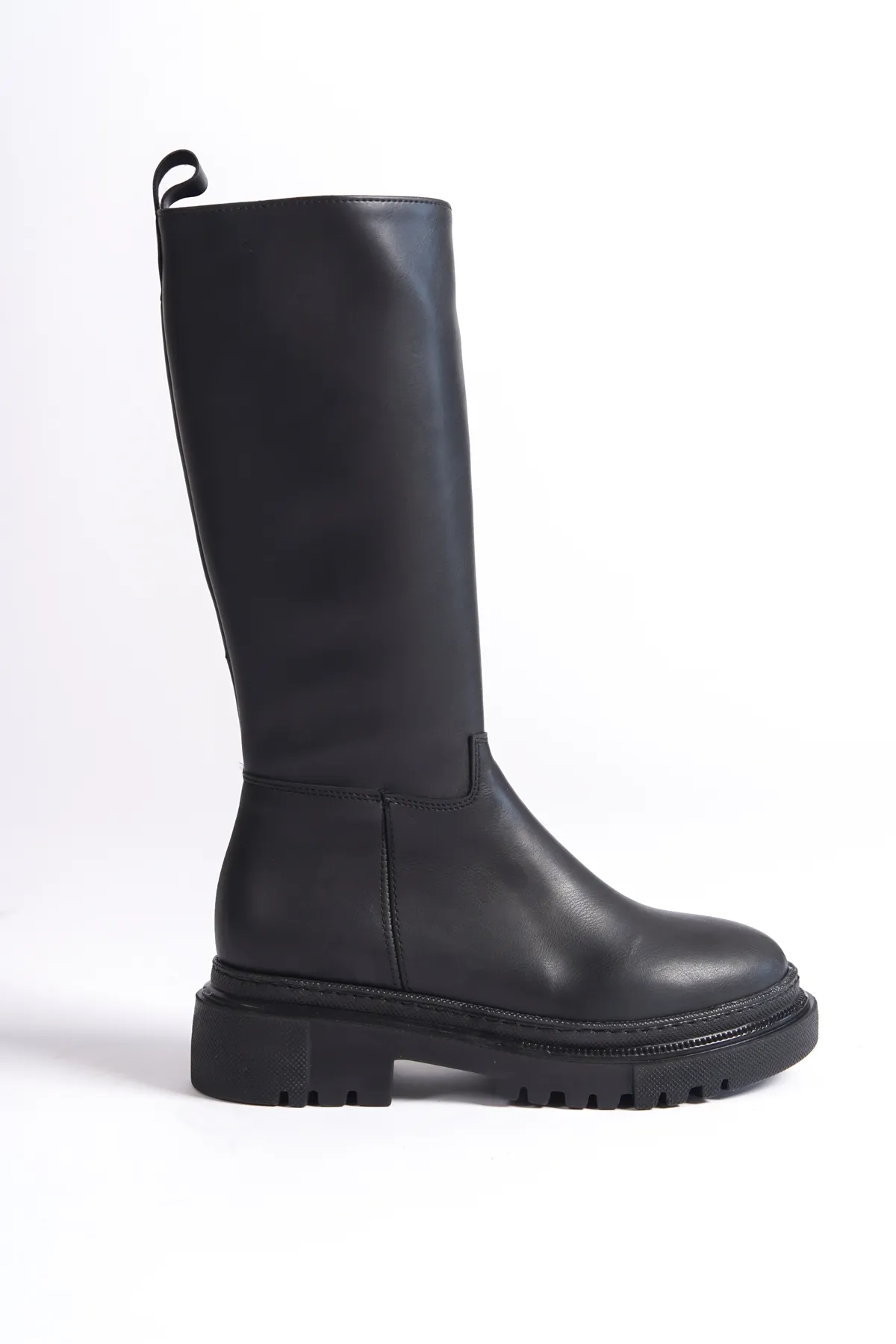 Capone Outfitters  Damenstiefel mit flacher Sohle