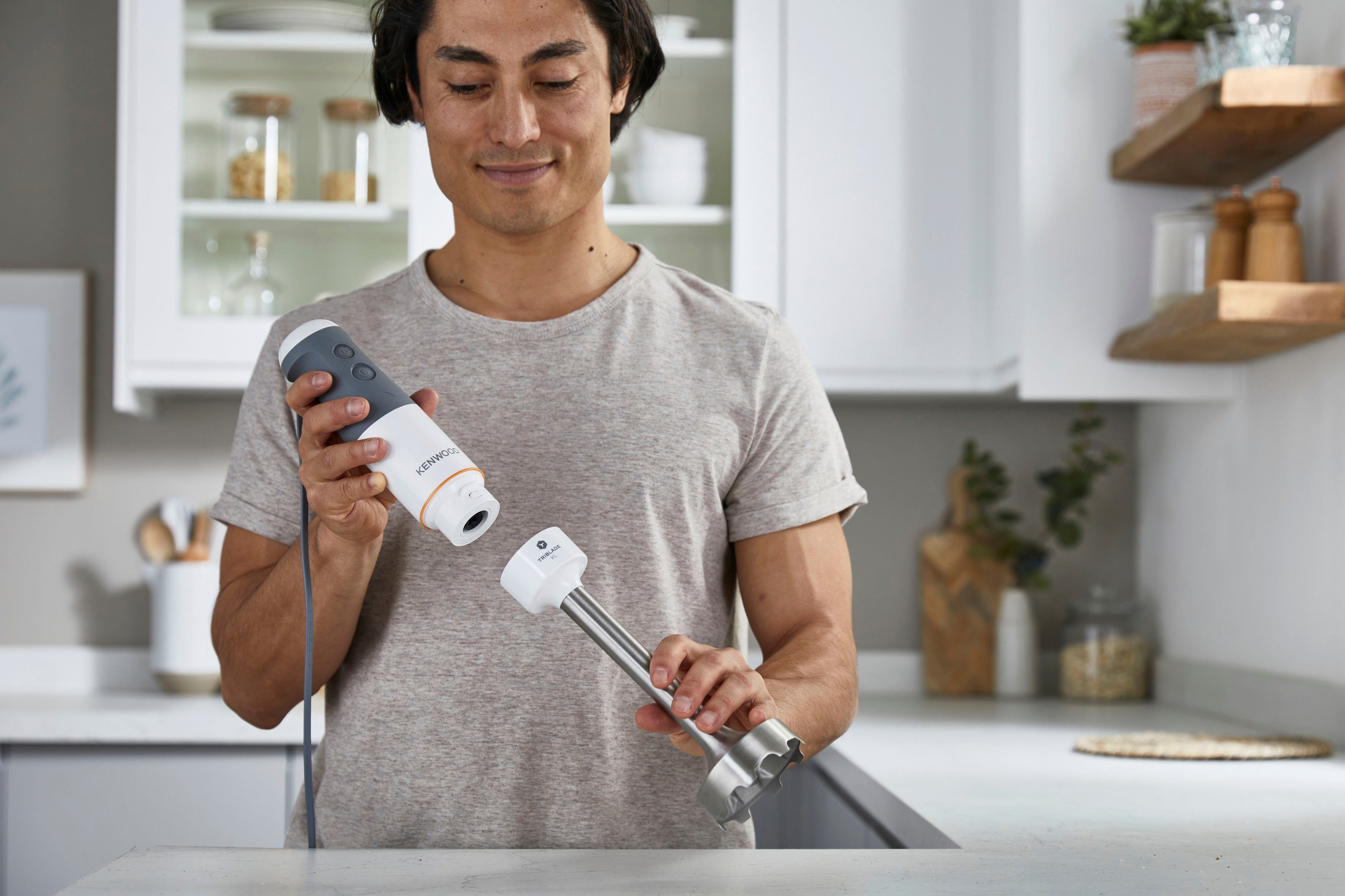 KENWOOD Stabmixer HBM40.306WH, 850 W, Triblade XL, 850 Watt, inkl. 4-teiliges Zubehör Set